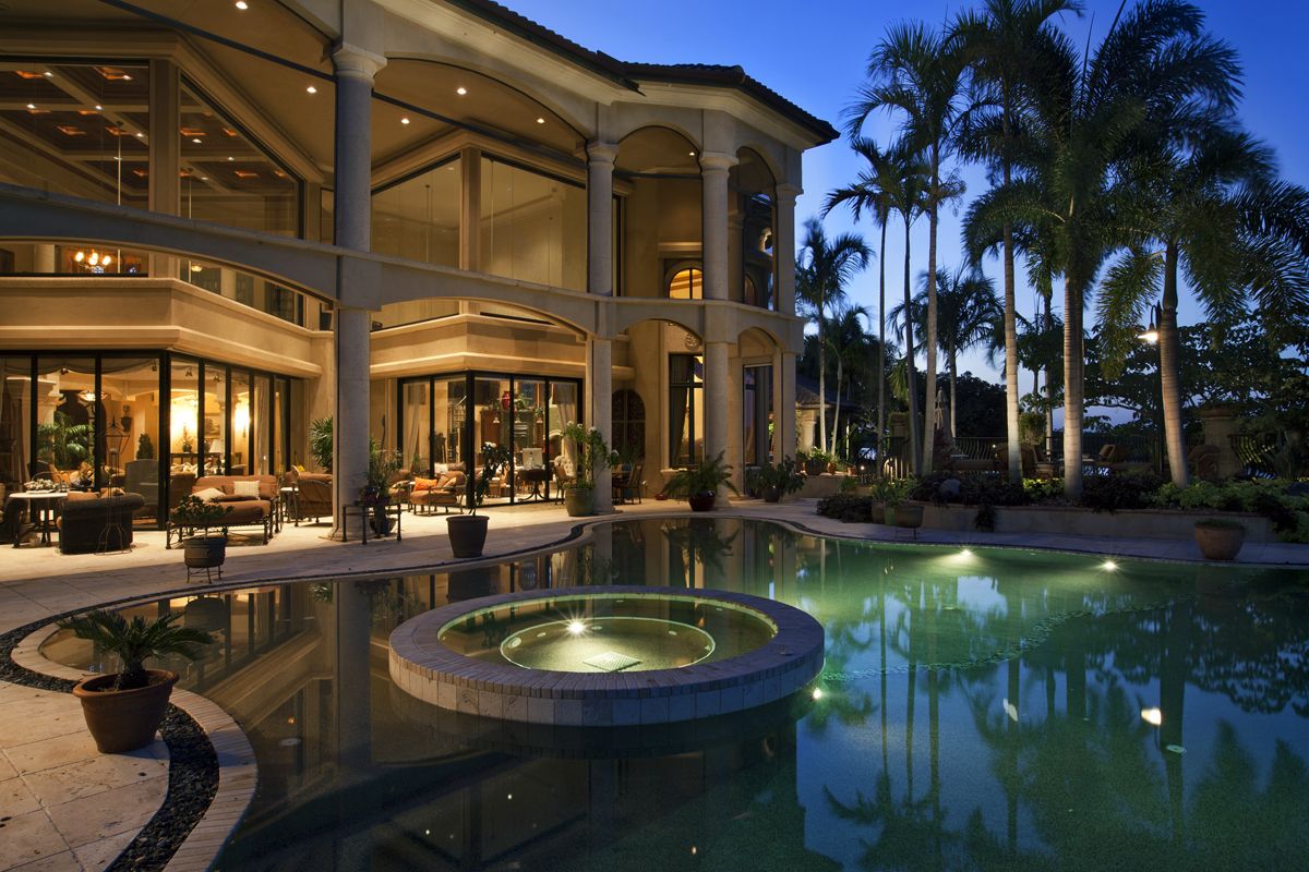 Realmark Realty Home Page